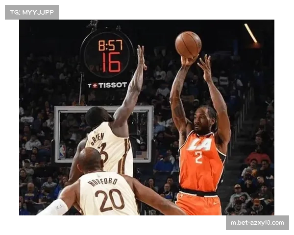 快船领先25分遭翻盘 伦纳德30分难掩球队末节专注度缺失